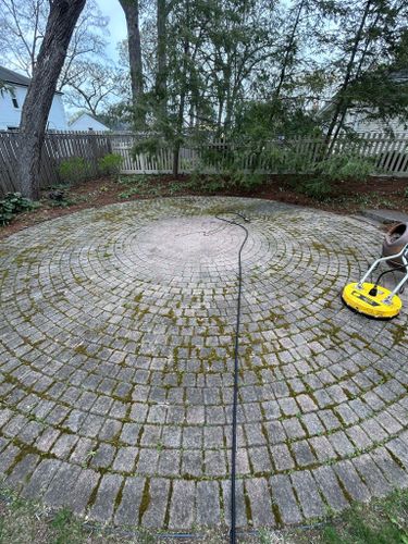 Home Softwash for J&J Power Washing and Gutter Cleaning in Sycamore, IL