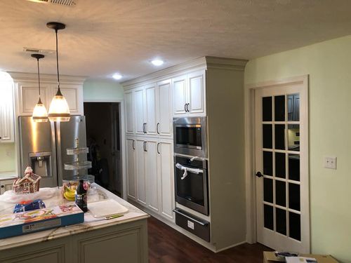  for Elite Contracting Services in Cecilia, KY