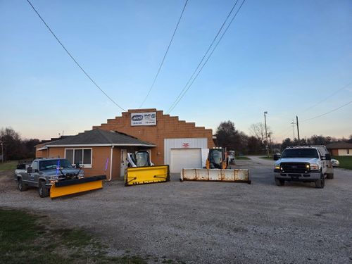  for 618 Construction  in Kell, IL