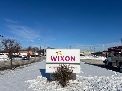  for MTZ Signs in Janseville, WI