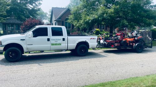Lawn Mowing for Green Stripes LLC in North Canton, OH