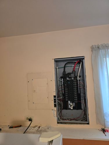  for Grunt Electric in Bensenville, IL