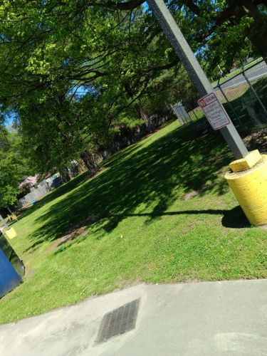  for Big Guy's Lawn Care & Landscaping Services in Memphis, TN