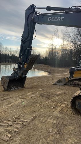  for Creekbend Excavating in Burbank, OH