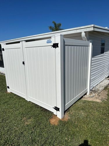 Vinyl Fence Installation for ASAP Fence & Gates - Central, FL in Leesburg, FL