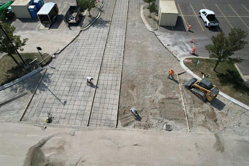 Commercial Concrete Services  for D.R. Concrete  in Lincoln Park, MI