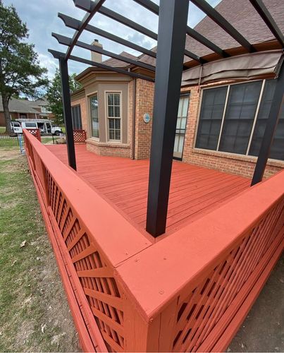 Deck and Fence Painting for Prime Home Improvement in Cincinnati, OH