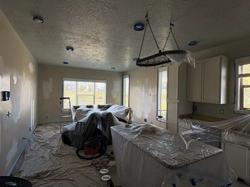  for Daniel Paints & Builds in Sandy, UT