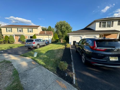 Mulch Installation for Stars and Stripes Landscape Design LLC in Edison, NJ
