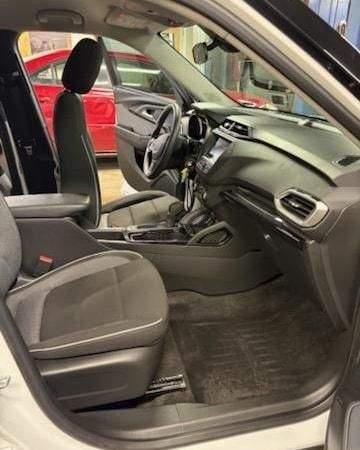 Full Detail Service for Luxury Auto Detail in Peoria, IL