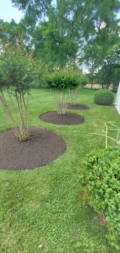 Mulch Installation for Adams Lawn Service & Landscaping, Inc. in Shelbyville, TN