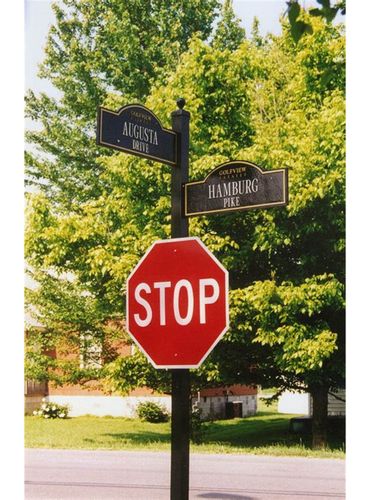 Sign Installation for Straight Line Striping in Little Rock, AR