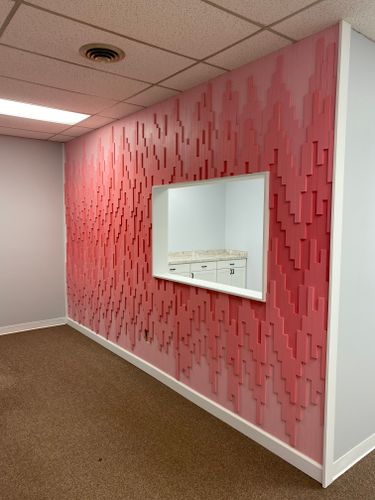Faux Focal Walls for Full Circle Design in Louisville, OH