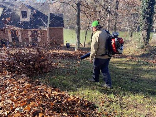 Mowing for 3R Outdoor in Morristown, TN