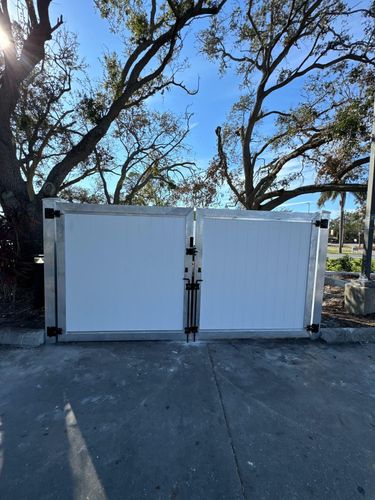Vinyl Fence Installation for ASAP Fence & Gates - Central, FL in Leesburg, FL