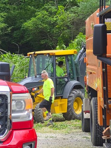 All Photos for Carpenter's Tree Service in Aurora, IN
