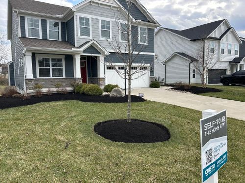 Maintenance Services for Norvell's Turf Management, Inc in Middletown, OH