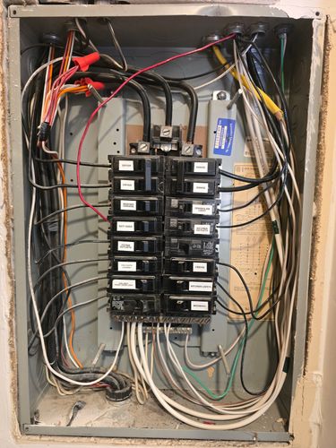  for Grunt Electric in Bensenville, IL