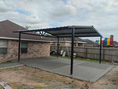 Metal Carports for Superior Painting and Metal Solutions in McAllen, TX