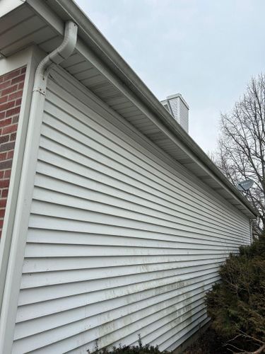 Home Softwash for J&J Power Washing and Gutter Cleaning in Sycamore, IL