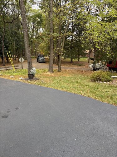 Fall Clean Up for Fransen's Tree Service  in Freeport, IL