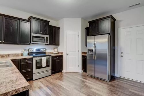 Kitchen and Cabinet Painting for Sea Spray Cabinet Painting in Hampstead, NC