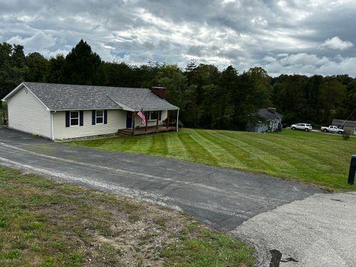 All Photos for EverReady Lawn Co. LLC in Henryville, IN