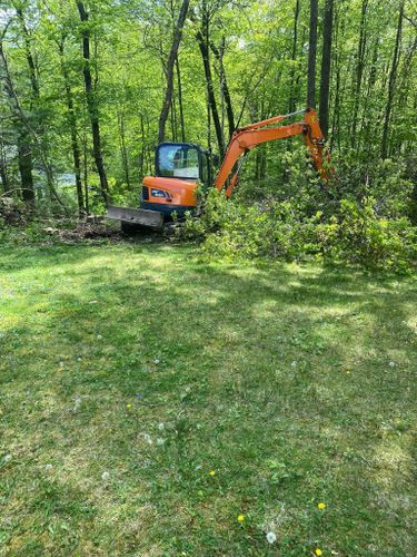 All Photos for Davis Services LLC in Bethany, CT