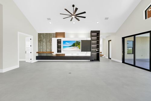 Flooring for Zion Construction LLC in Frostproof, FL