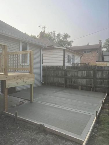 Patio Design & Installation for Luna Dynasty Concrete in Chicago, IL