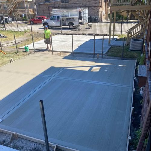 Patio Design & Installation for Luna Dynasty Concrete in Chicago, IL