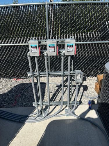  for RP Electric in Vancleve, KY