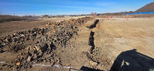  for Kelly’s Excavating and Dirt Work in Grain Valley, MO