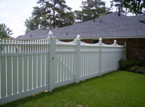 Fencing for Broker Post Ground Crew in Sussex County, DE