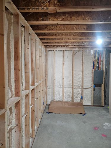 Spray foam insulation for Blue Mountain Construction in Roundup, MT
