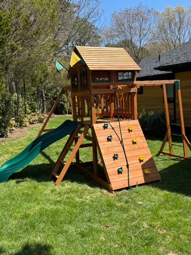  for Make It Right Contracting in East Hampton, NY