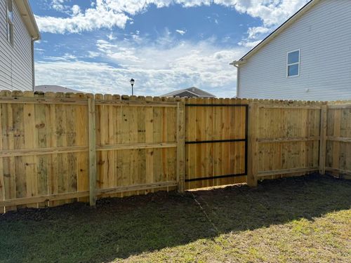 Wood Privacy for 4 In The Fire Fencing LLC in Darlington, SC
