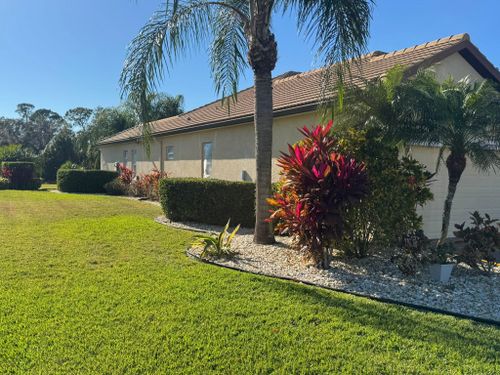 Exterior Painting for Cruz Diaz Painting LLC in Sun City Center, FL