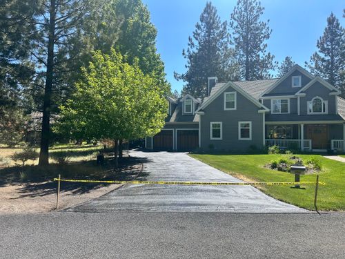 Driveway Sealcoating for Pacific Sealcoating in Bend, OR