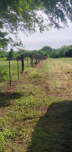 Fences for Rudy's Custom Fence Building in Luling, TX