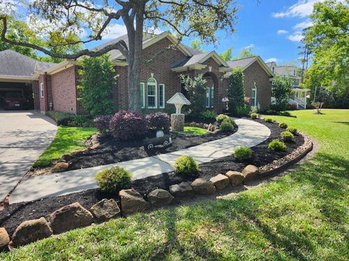  for Bonita Bay Lawn Maintenance LLC in La Porte, TX