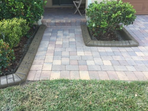 Custom Curbing for Lawn Caring Guys in Cape Coral, FL