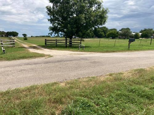 Walkways for Hunter Group Contracting in San Antonio, TX