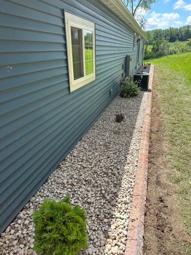  for 608 Earthworks in Marshall, WI