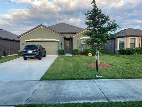 All Photos for Impressive Lawns 321 LLC in Titusville, FL