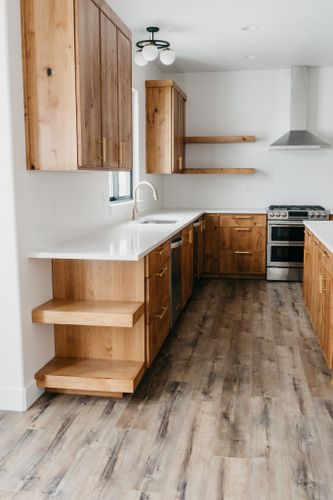 Glass & Wire Options for Rob Terry Cabinets in Springville, UT