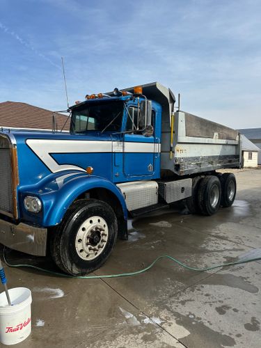  for 608 Earthworks in Marshall, WI