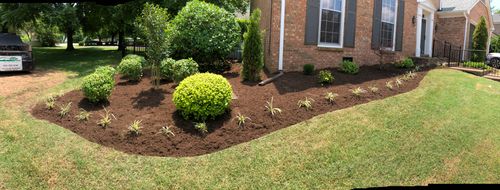 Mulch Installation for Russell's Lawn Care Plus in Nashville, TN