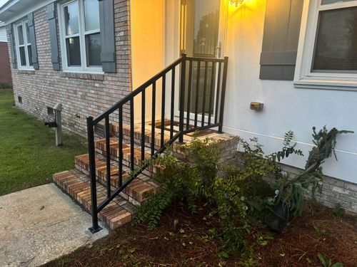 Specialty/Custom Fences for 4 In The Fire Fencing LLC in Darlington, SC