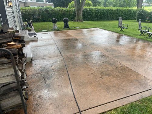 Home Softwash for J&J Power Washing and Gutter Cleaning in Sycamore, IL